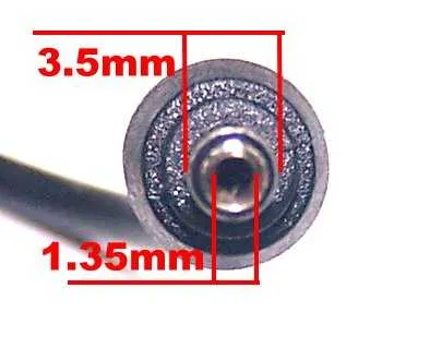 9V 2A 3.5x1.35 DC 9V 2A 3.5x1.35 幼咀Power Supply Charger Adapter (火牛 / 變壓器)